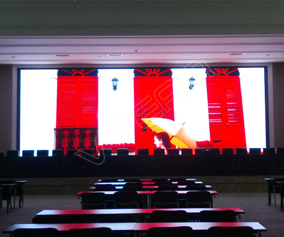 威特姆 室内集会室LED显示屏案例图